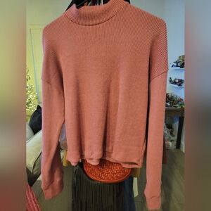 Women's Ribbed Pink Sweater